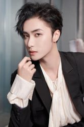 Cao Hàn<div class="yasr-vv-stars-title-container"><div class='yasr-stars-title yasr-rater-stars'
                          id='yasr-visitor-votes-readonly-rater-9105832b68303'
                          data-rating='0'
                          data-rater-starsize='16'
                          data-rater-postid='43912'
                          data-rater-readonly='true'
                          data-readonly-attribute='true'
                      ></div><span class='yasr-stars-title-average'>0 (0)</span></div>